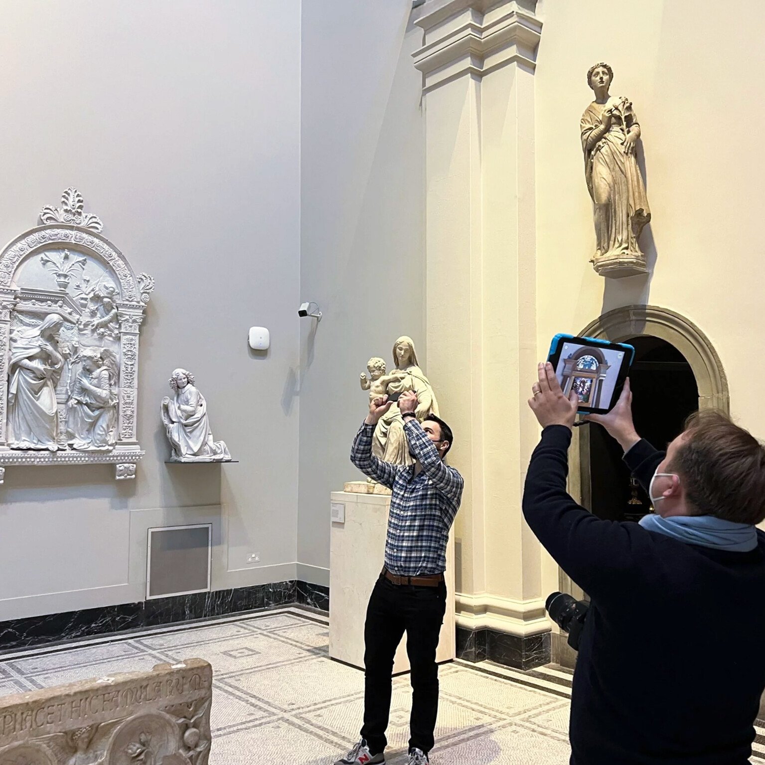 Hidden Florence app used in the National Gallery