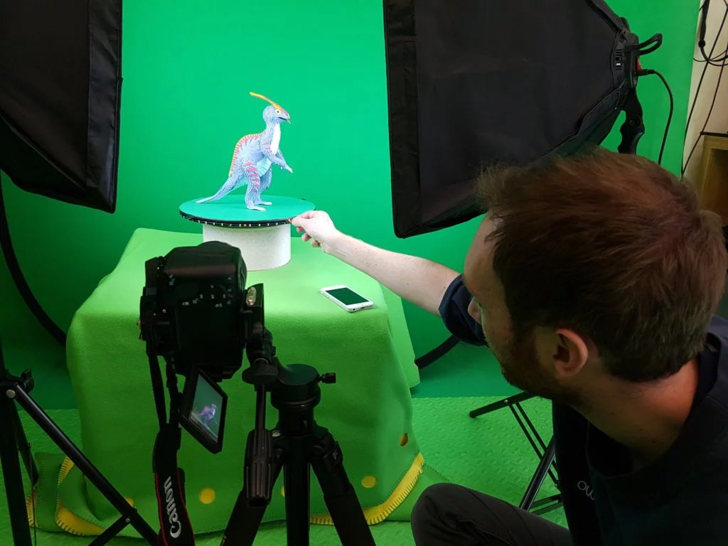 Dinosaur scan using photogrammetry. Museum and artist object 3D scan