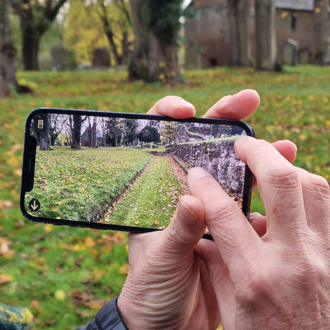 Kenilworth Revealed Augmented Reality app onsite